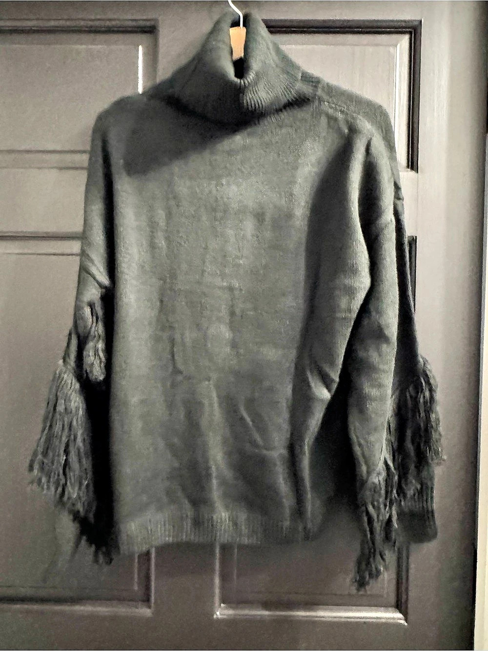 Fringe Turtleneck Sweater in Gray Size Medium NWT